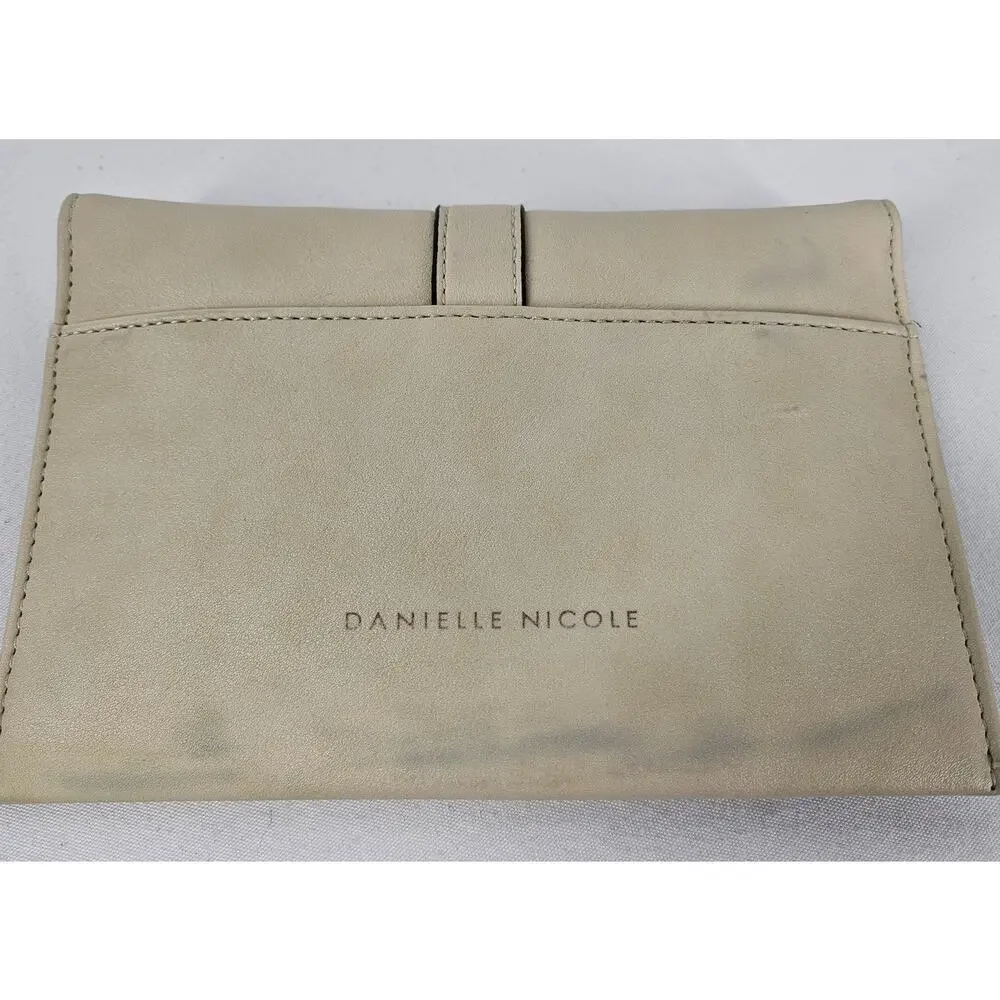 DANIELLE NICOLE SMALL SHOULDER PURSE – CREAM – STUDDED FLAP – GOLD CHAIN STRAP - Picture 9 of 12